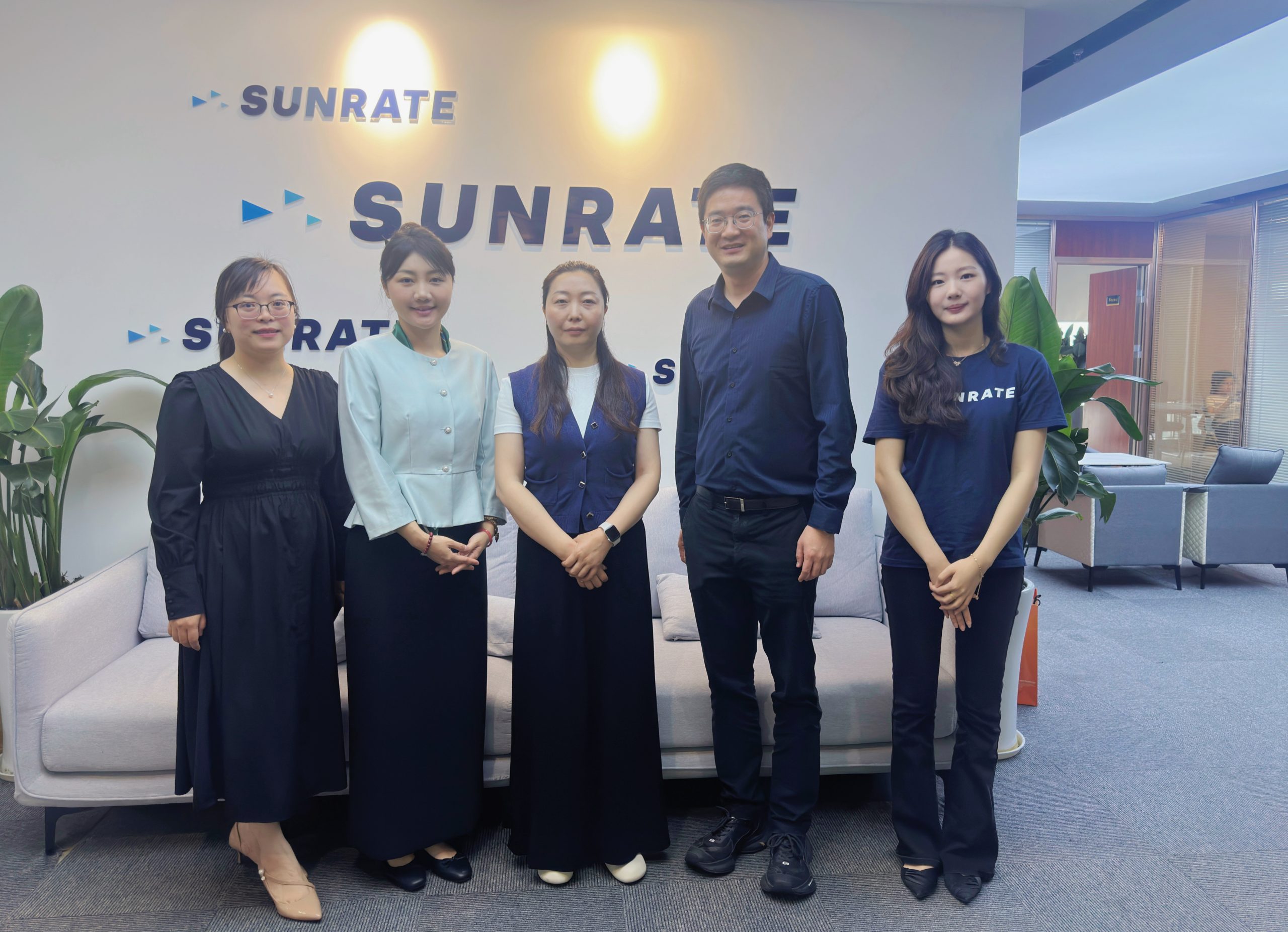 聚势共赢！寻汇SUNRATE与深圳国际商会达成合作，共助企业全球化进阶
