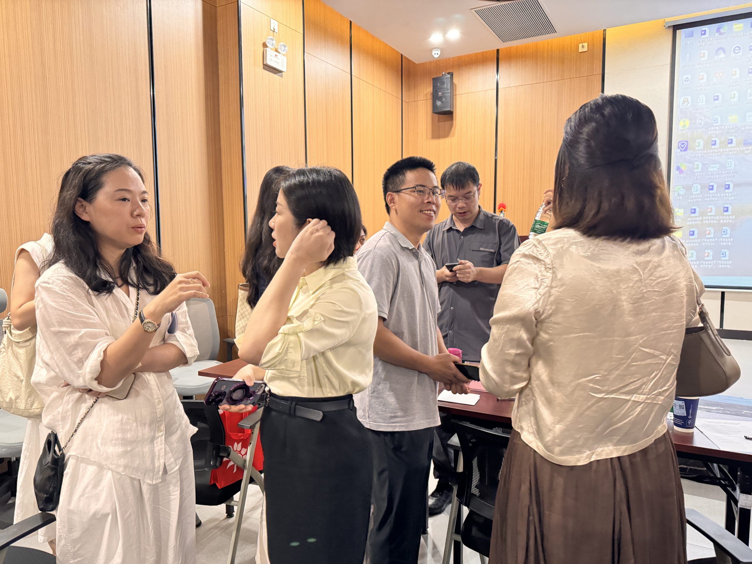 合规赋能·智链全球 | 东莞市外贸企业跨境电商财税合规暨外贸监测点交流会圆满举办！